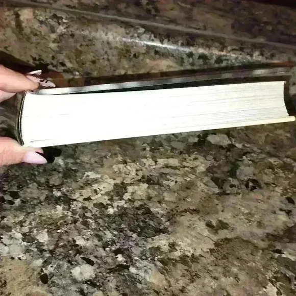 Paragon publishing's Elvis Presley unseen archives brand new collectors - Picture 4 of 4